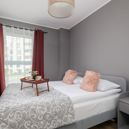 Comfy Apartment Pachonskiego With Parking In Krakow By Noclegi Renters Extérieur photo