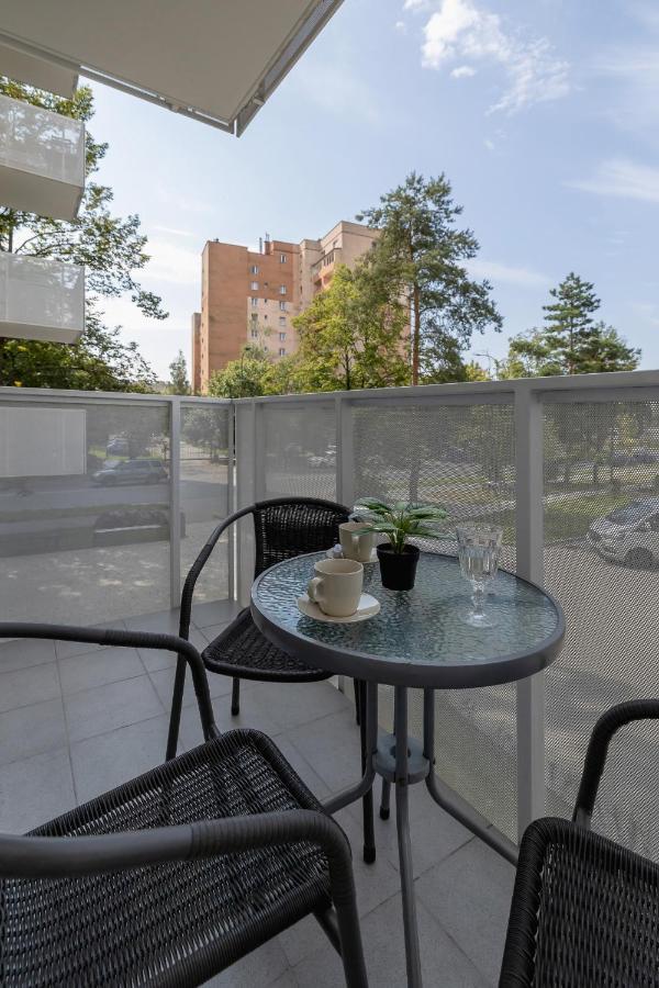 Comfy Apartment Pachonskiego With Parking In Krakow By Noclegi Renters Extérieur photo