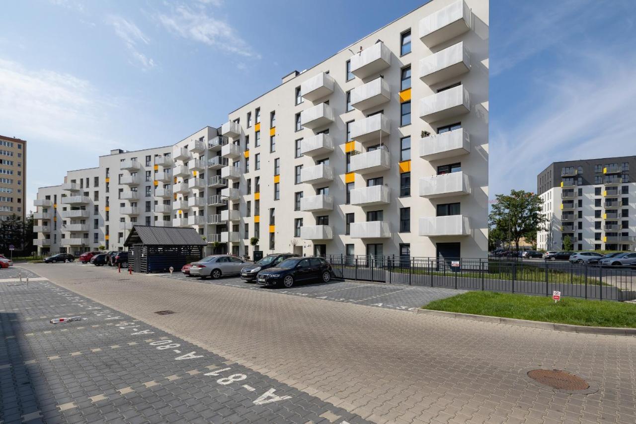 Comfy Apartment Pachonskiego With Parking In Krakow By Noclegi Renters Extérieur photo